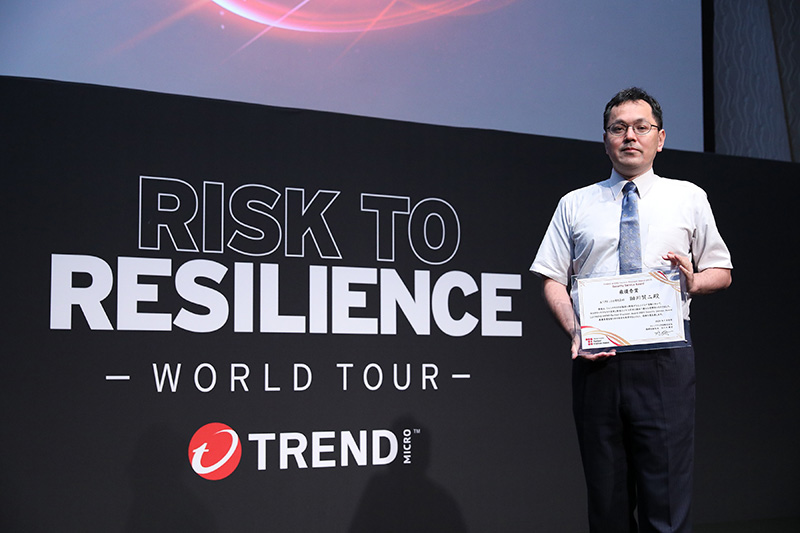 ユニアデックス株式会社 アカウントサービス第一本部 テクニカルサポート一部 三課　助川 賢二